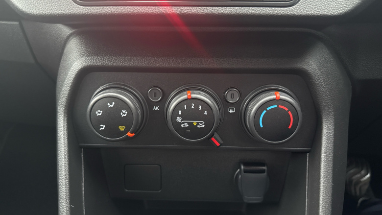 Dacia Sandero 1.0 Tce Expression 5dr Bi Fuel Hatchback